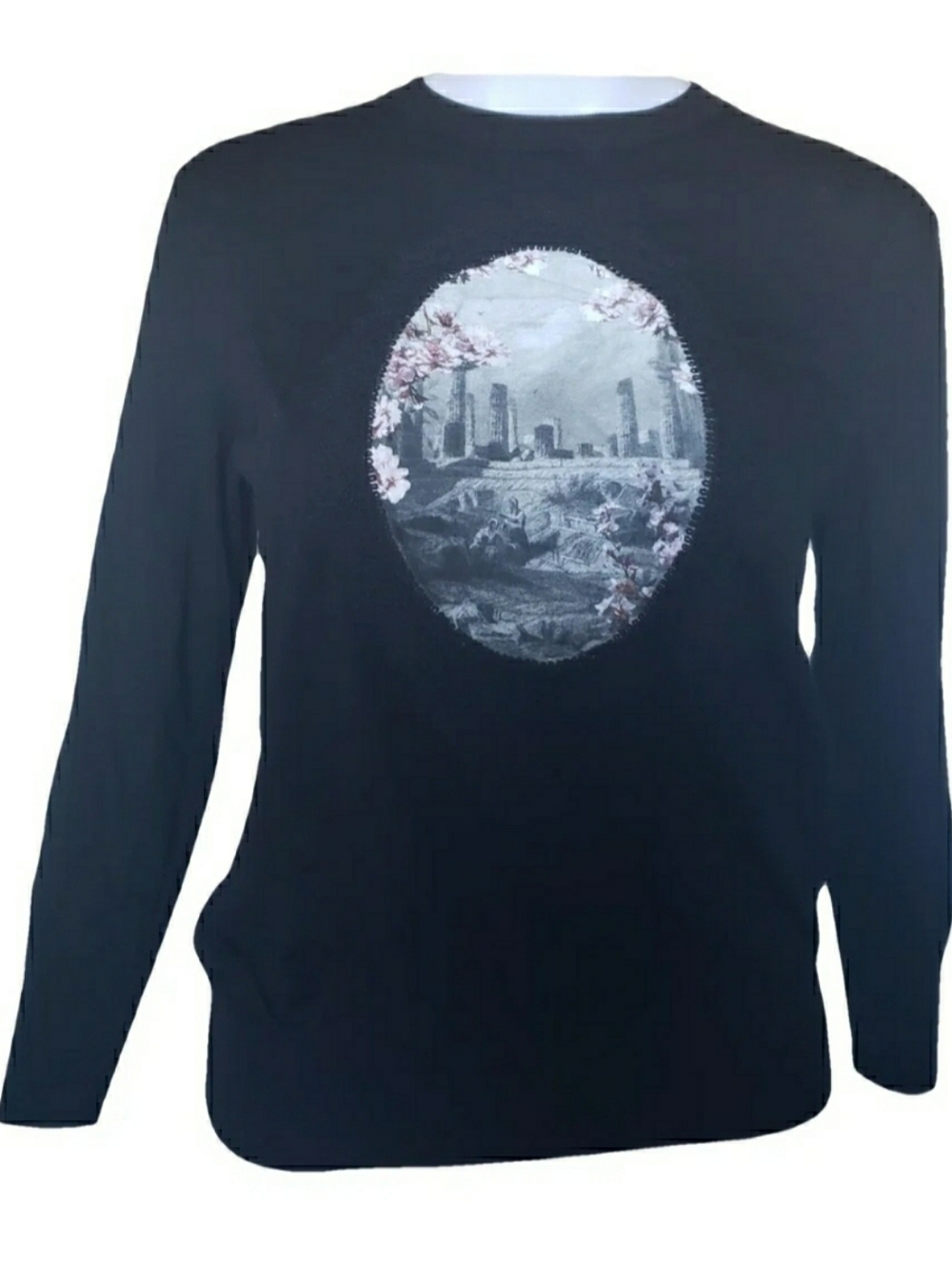 Dolce & Gabbana Black Silk Crewneck Sweater